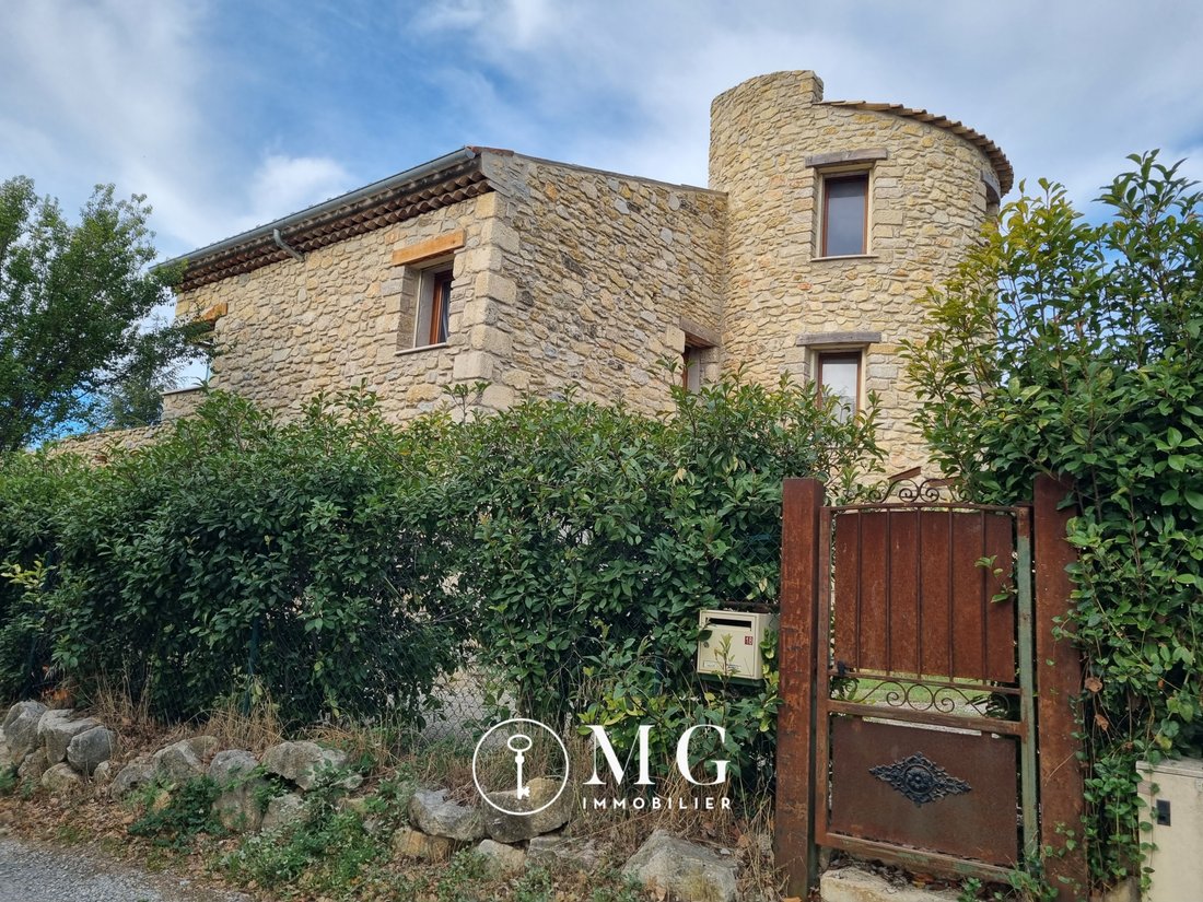 House in Saint-Etienne-les-Orgues, Provence-Alpes-Côte d'Azur, France 1 - 19135637