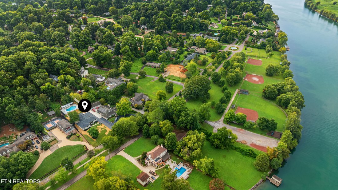 House in Knoxville, Tennessee, United States 2 - 19126805