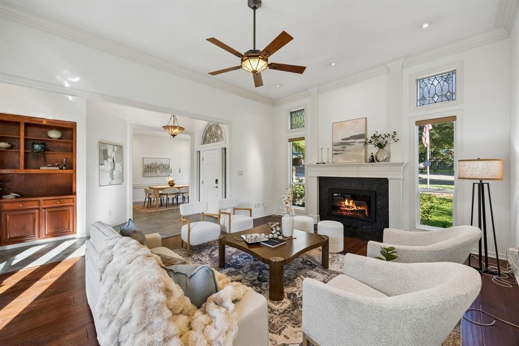 Casa a Addison, Texas, Stati Uniti 4 - 19125938