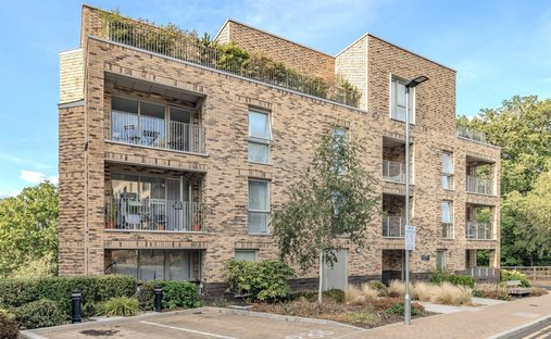 Penthouse in London Borough of Barnet, England 1