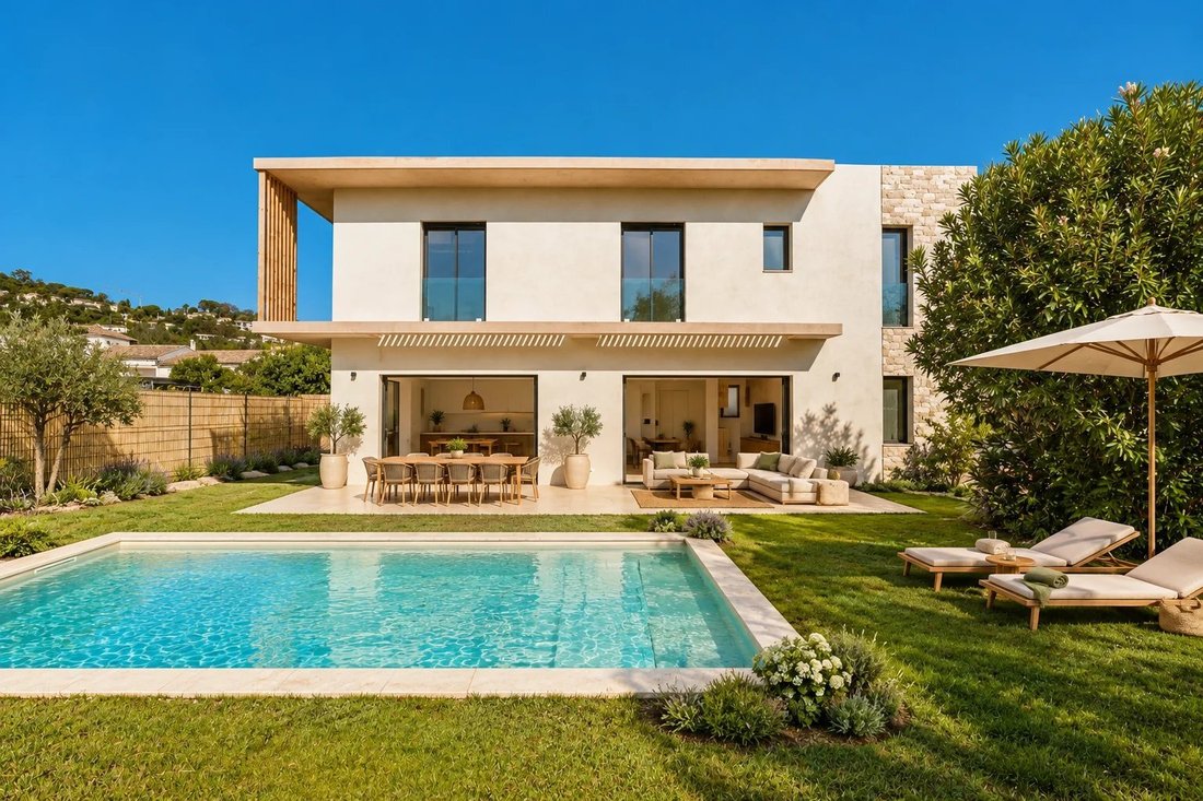 Villa en Mougins, Provenza-Alpes-Costa Azul, Francia 2 - 17062239
