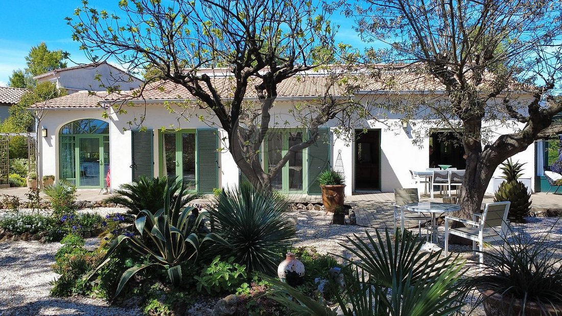 Villa in Anduze, Occitania, France 1 - 19129979