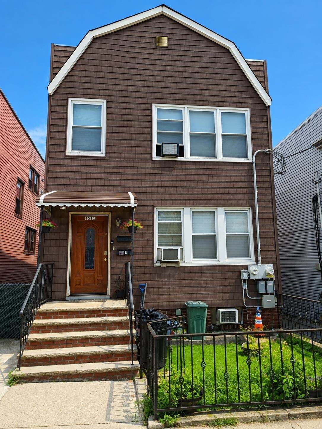 Casa a North Bergen, New Jersey, Stati Uniti 1 - 19120684