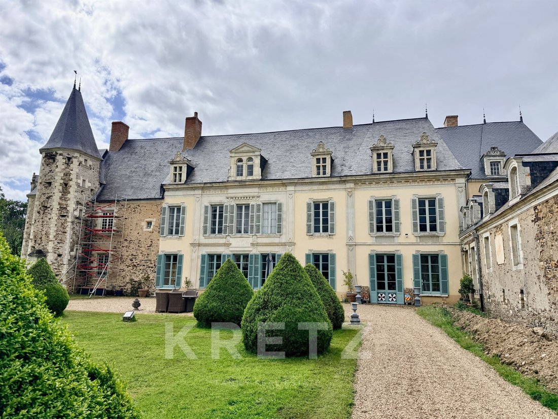 Schloss in Andigné, Le Lion-d'Angers, Frankreich 5 - 19131183