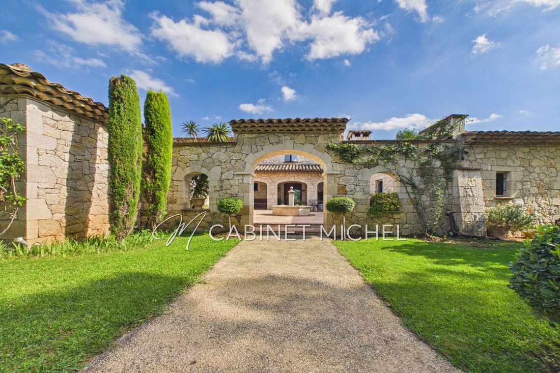 Villa a Le Rouret, Provenza-Alpi-Costa Azzurra, Francia 3 - 19128874