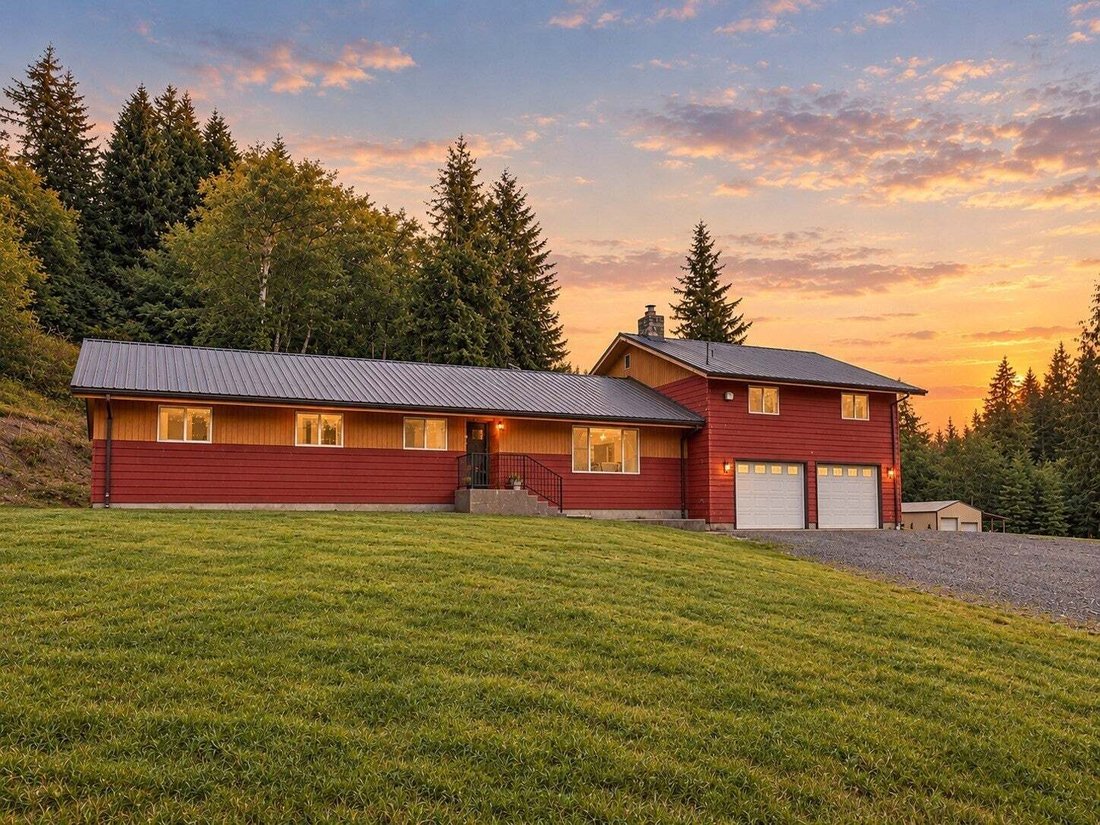House in Cosmopolis, Washington, United States 1 - 18733702