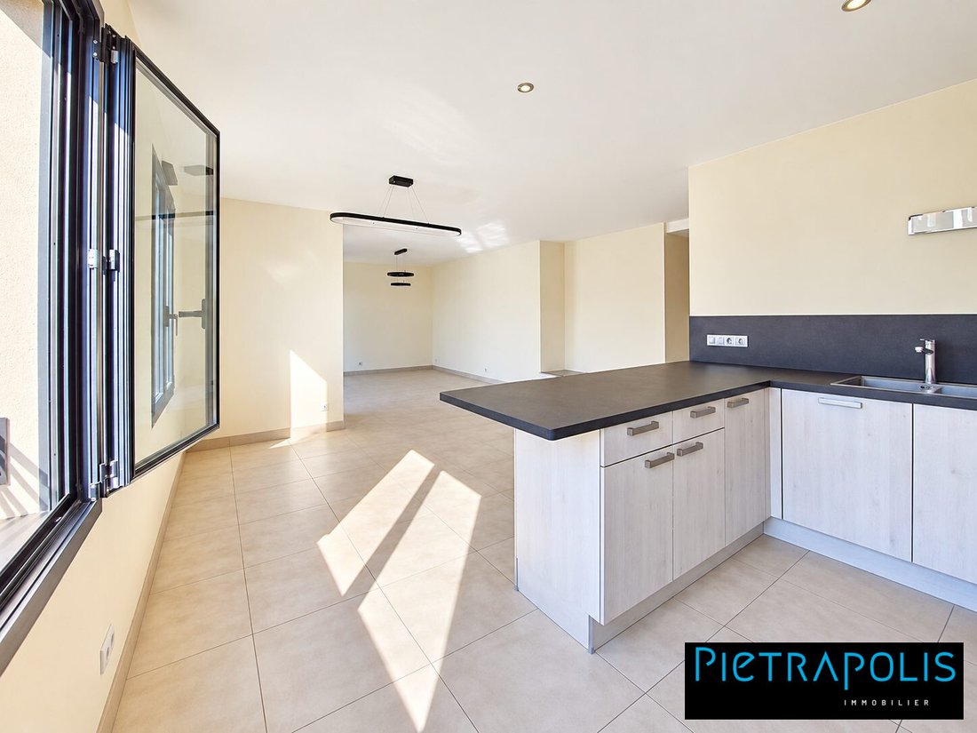 Apartment in Ouest, Saint-Genis-Pouilly, France 5 - 15647973