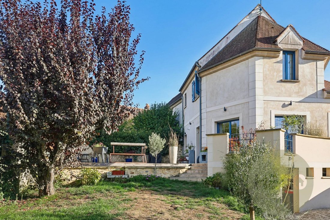 House in Rambouillet, Ile-de-France, France 1 - 19126531