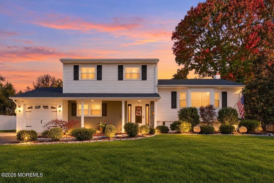 House in Old Bridge Township, New Jersey, United States 2 - 19123319