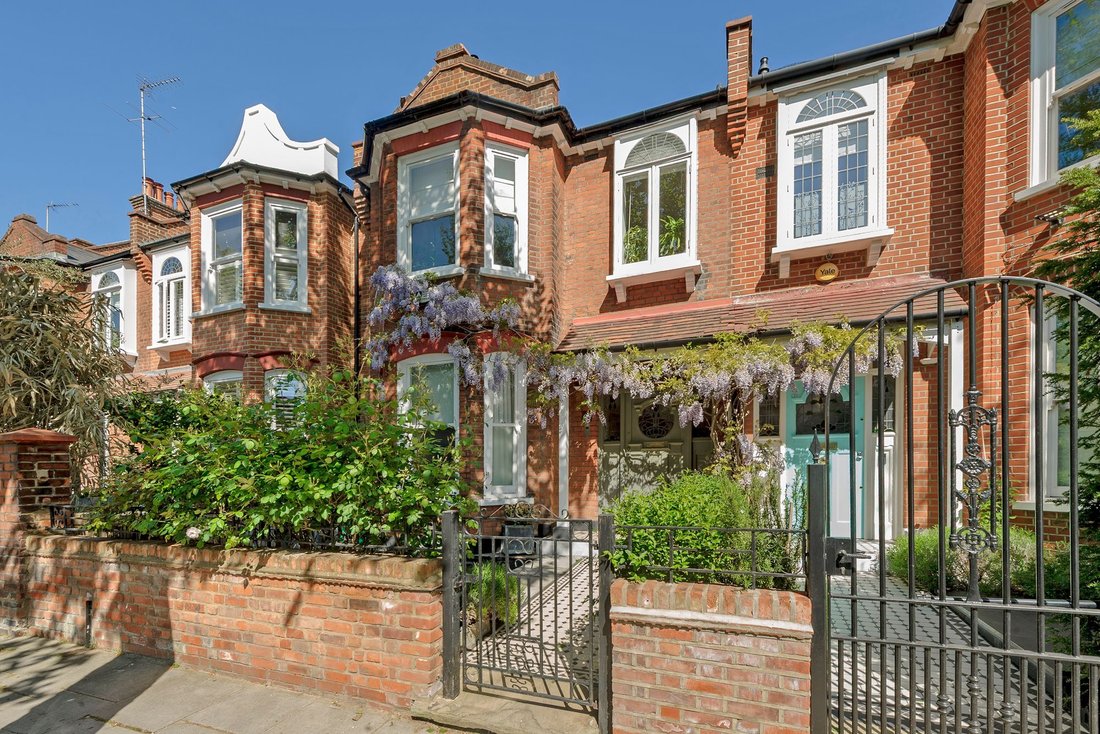 Casa a Ladbroke Grove, Kensington e Chelsea, Inghilterra 2 - 19124457