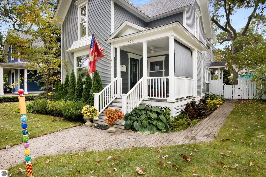 Maison à Traverse City, Michigan, États-Unis 2 - 19124136