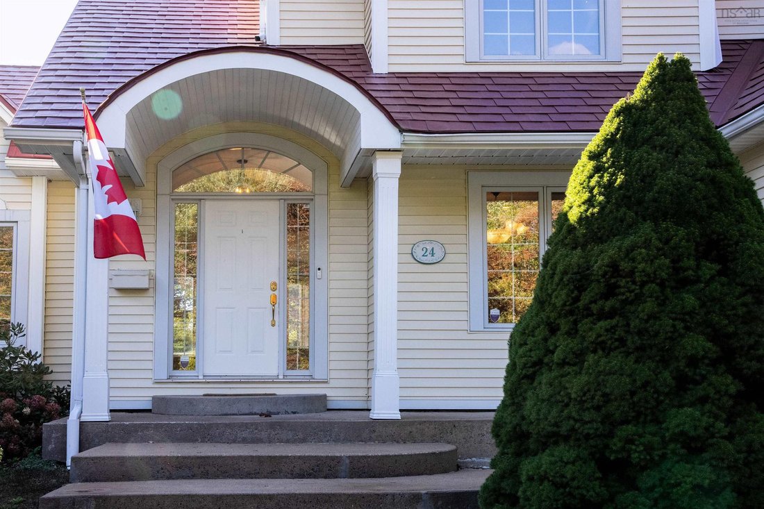 House in Stillwater Lake, Nova Scotia, Canada 2 - 19126876