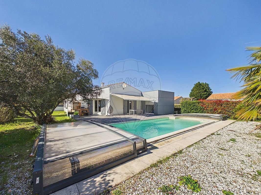 House in Les Mathes, Nouvelle-Aquitaine, France 1 - 19129892