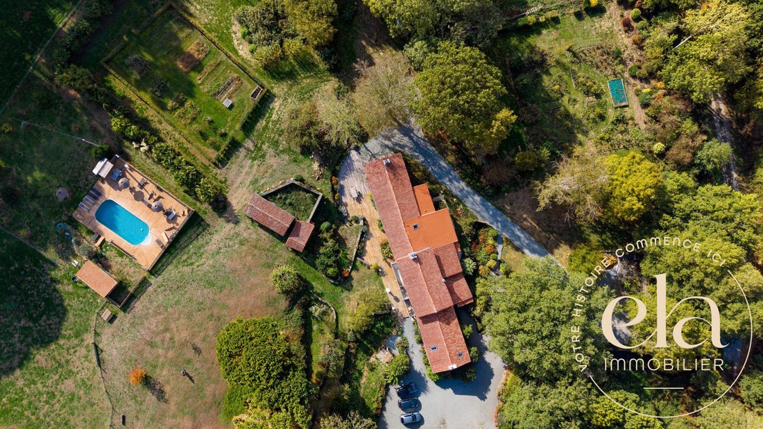 House in Reaumur, Pays de la Loire, France 1 - 19099070