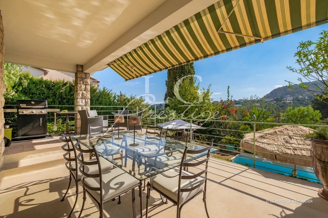 Villa en Mandelieu-la-Napoule, Provenza-Alpes-Costa Azul, Francia 5 - 19130876
