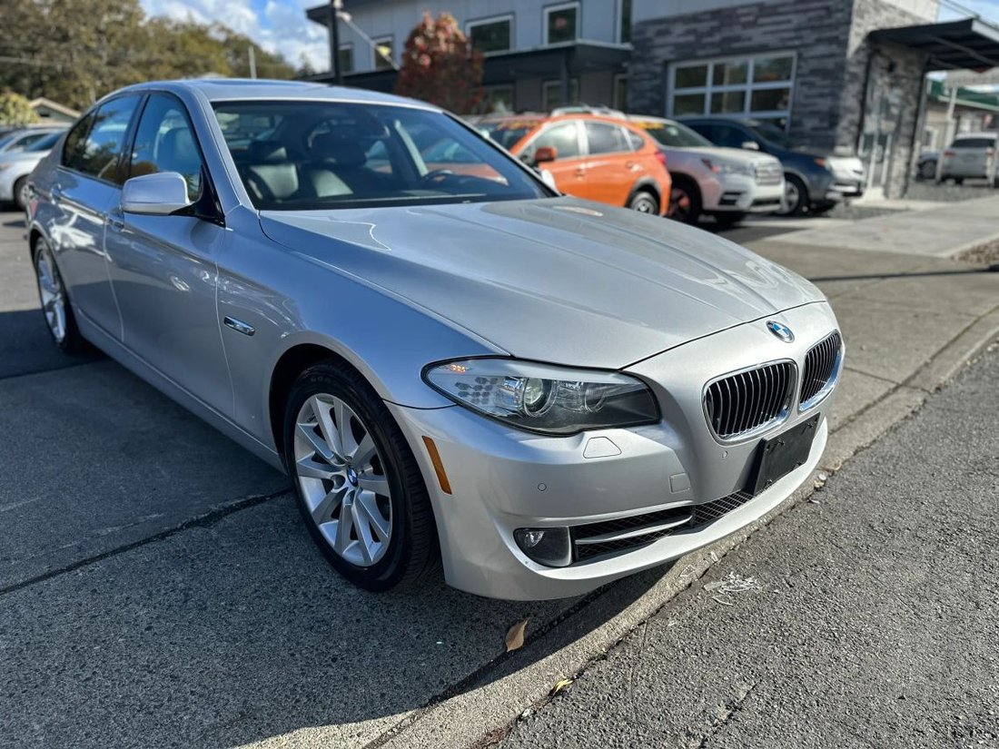 Sedan in Tacoma, WA, United States 3 - 19135062