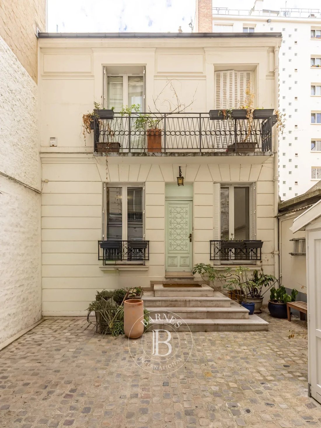 Apartment in Batignolles-Cardinet, Paris 17e Arrondissement, Paris 2 - 19125573