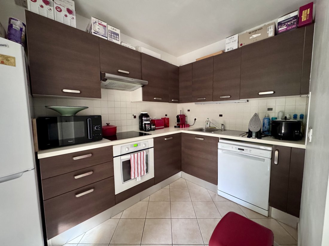 Apartment in Ledru Rollin, Le Perreux-sur-Marne, France 4 - 19132360