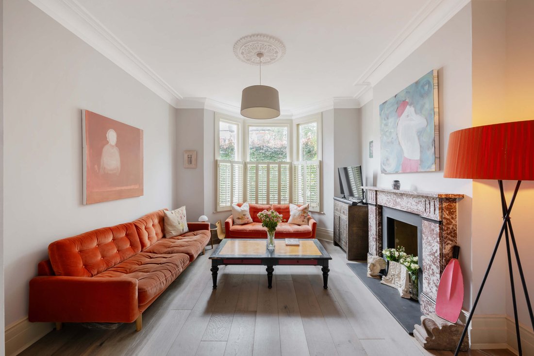 House in Clapham Common, Lambeth (Greater London), England 2 - 19124343