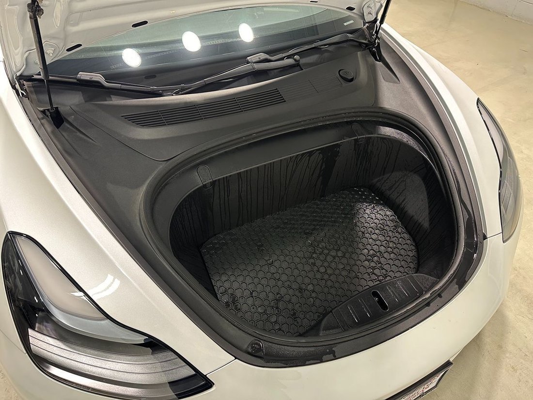 Sedan in Carol Stream, IL, United States 3 - 19133821