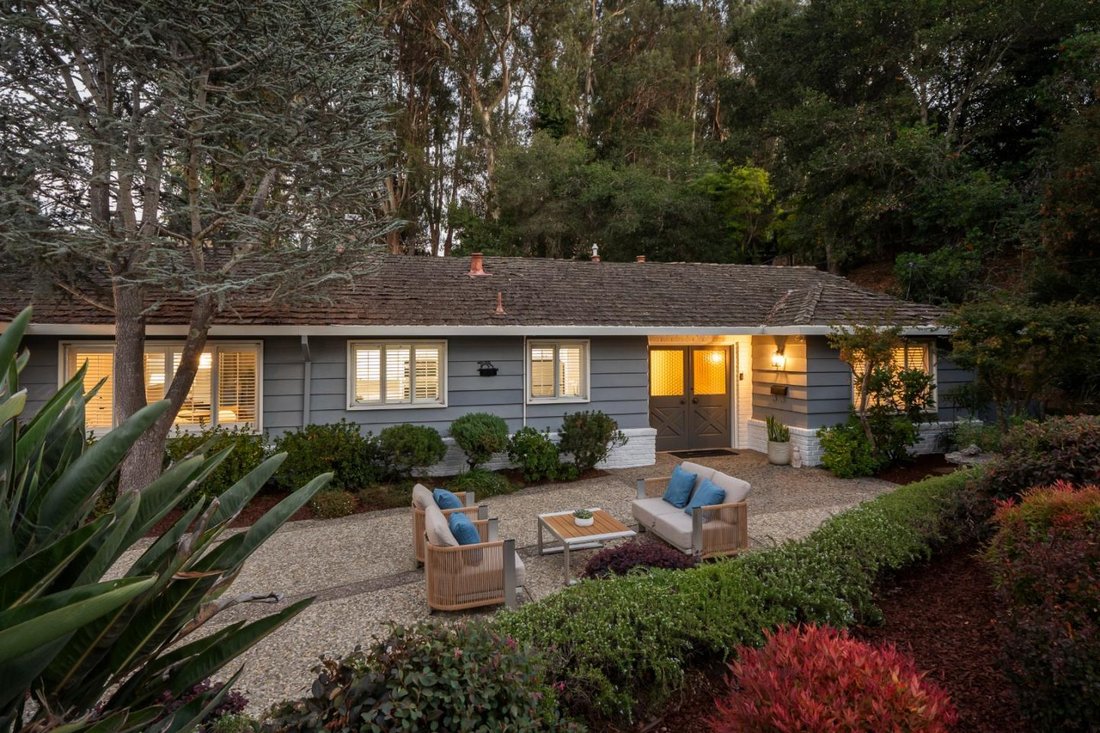 House in San Mateo, California, United States 1 - 19125073