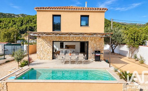Haus in Cuges-les-Pins, Provence-Alpes-Côte d'Azur, Frankreich 1