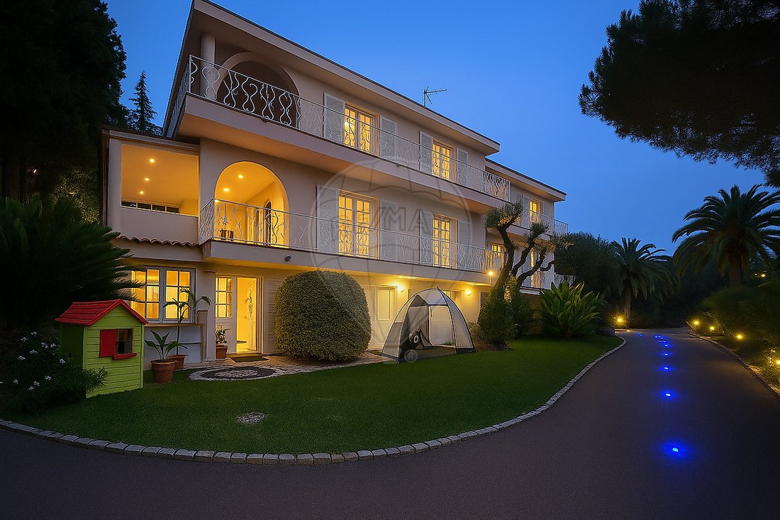 Haus in Nizza, Provence-Alpes-Côte d'Azur, Frankreich 4 - 19129417