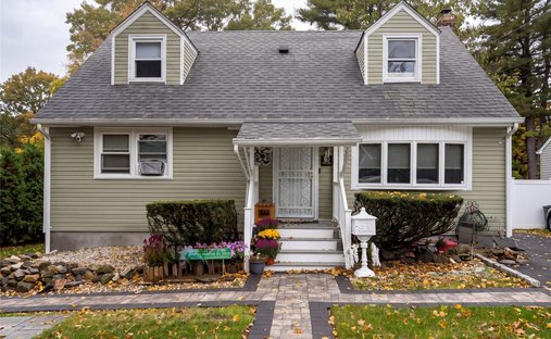 Huntington Station, New York, United States 1
