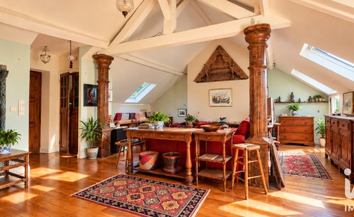 House in Vaureal, Ile-de-France, France 1