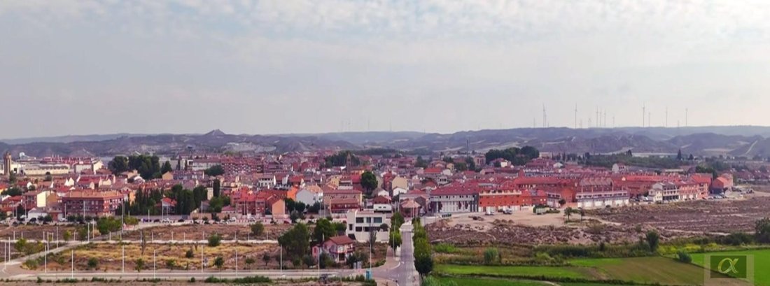 Terrain à La Puebla de Alfindén, Aragon, Espagne 1 - 19132097