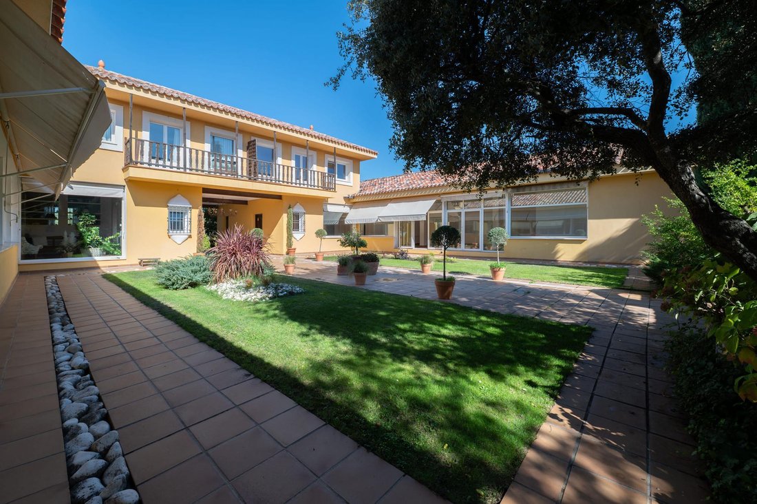 Villa in Galapagar, Comunidad de Madrid, Spain 4 - 19124494