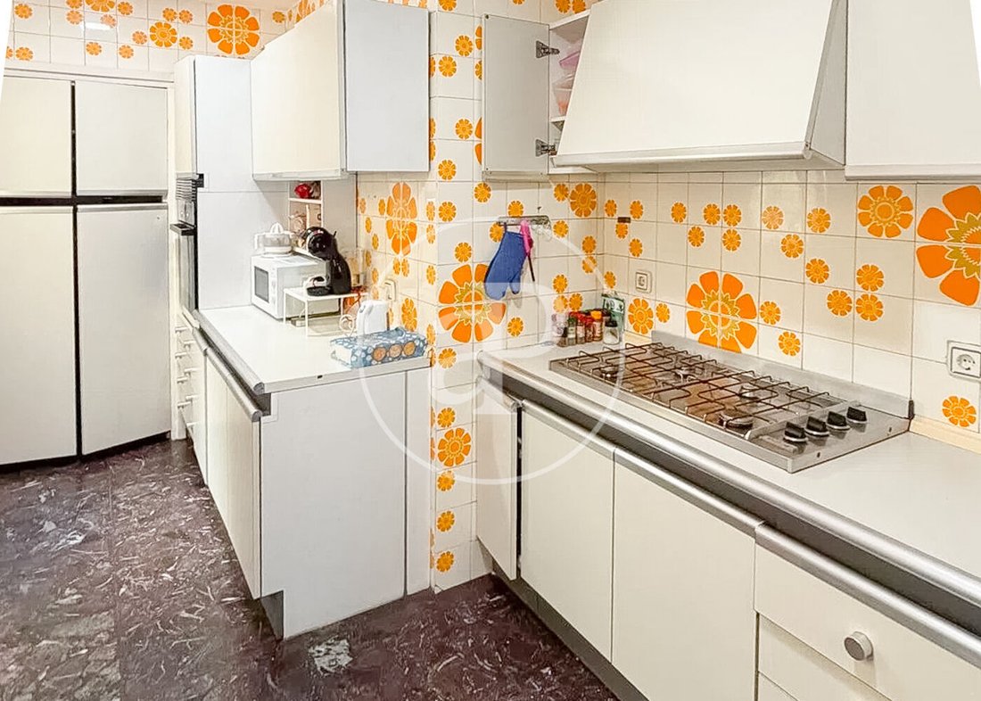 Wohnung in Chamberí, Madrid, Spanien 4 - 19128880