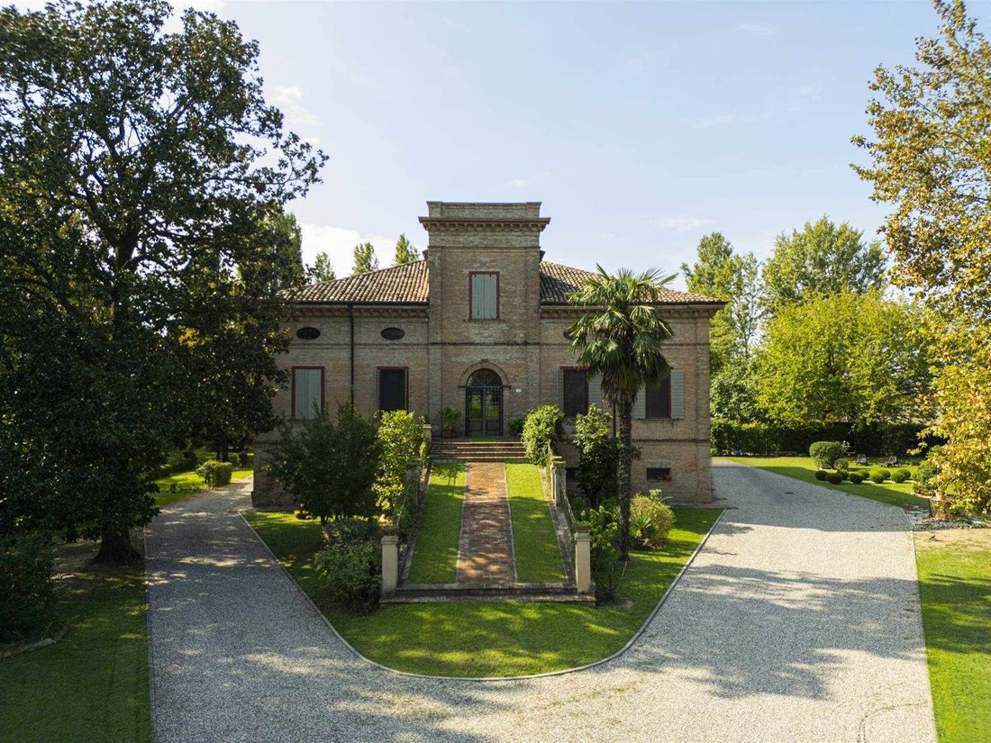 Villa en Medolla, Emilia-Romaña, Italia 1 - 19126087