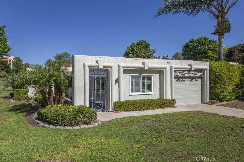 Condo in Laguna Woods, California, United States 1 - 19121743