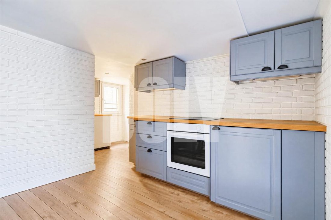 Apartment in Montmartre, Paris 18e Arrondissement, Paris 3 - 19123010