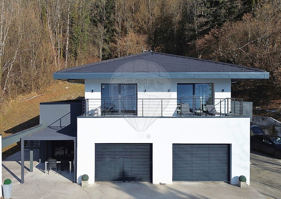 Villa in Thyez, Auvergne-Rhône-Alpes, France 2 - 19129998