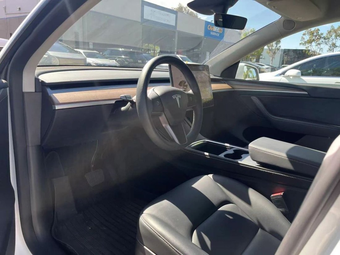 Suv in Costa Mesa, CA, United States 3 - 19127168