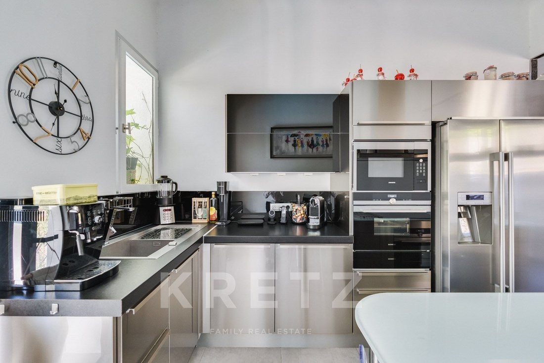 Casa a Saint Menet, Marsiglia, Provenza-Alpi-Costa Azzurra 4 - 19132558