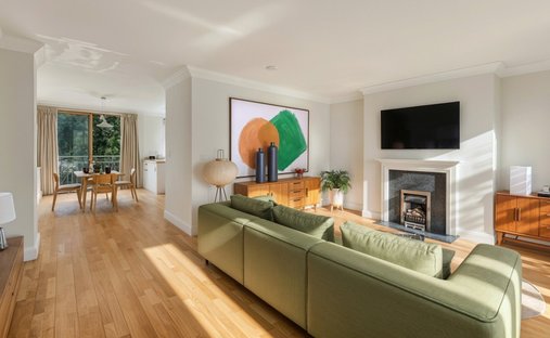 Stadthaus in Holly Village, Haringey, England 1