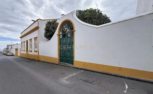 Villa in Ponta Delgada (Sao Jose), Azoren, Portugal 1