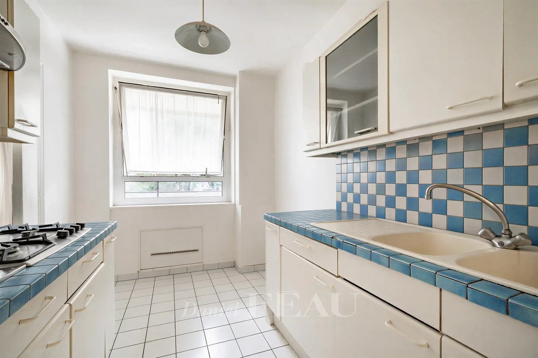 Apartment in Auteuil Sud, Paris 16e Arrondissement, Paris 5 - 19122287