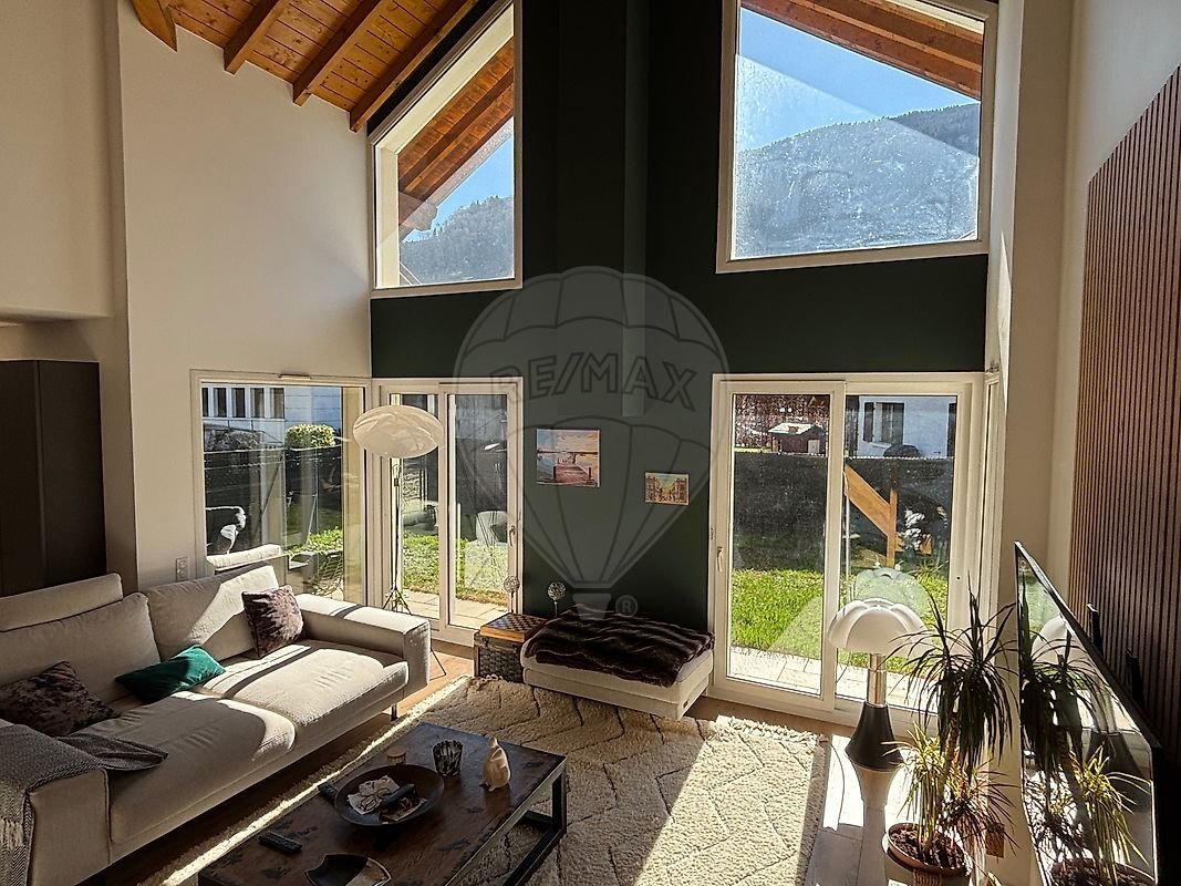 Maison à Cluses, Auvergne-Rhône-Alpes, France 1 - 19129397