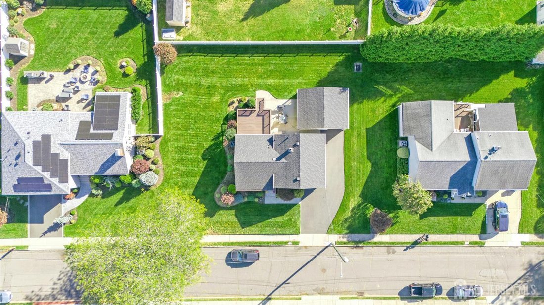 House in Metuchen, New Jersey, United States 3 - 19134126
