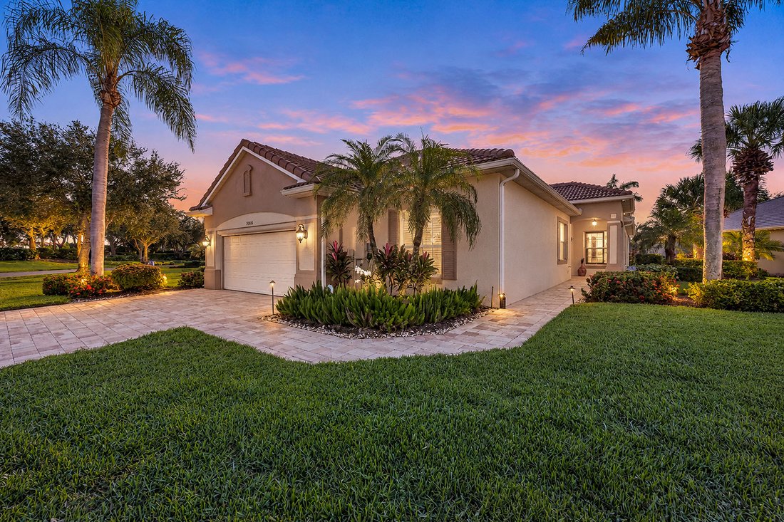 House in Estero, Florida, United States 2 - 19123606