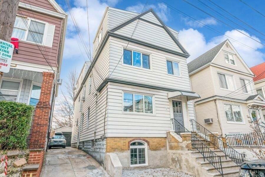 Casa a Bayonne, New Jersey, Stati Uniti 1 - 19120895