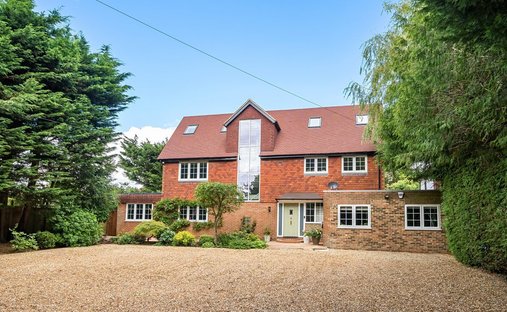 Haus in Arkley, London Borough of Barnet, England 1