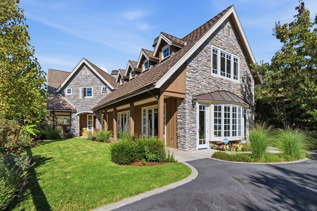 House in Los Altos Hills, California, United States 1 - 19112936