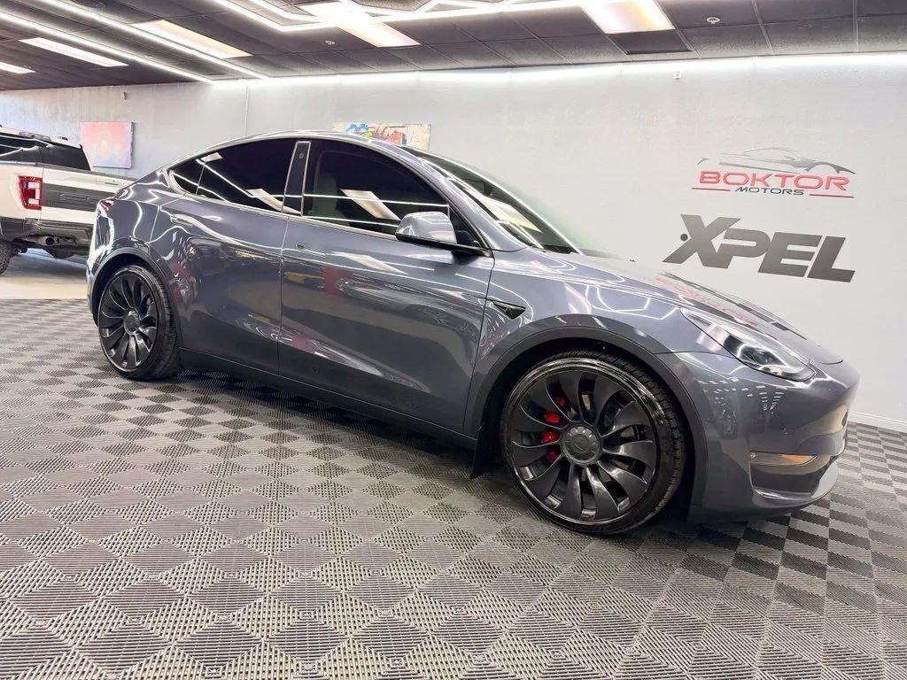 Suv in Las Vegas, NV, United States 2 - 19127342