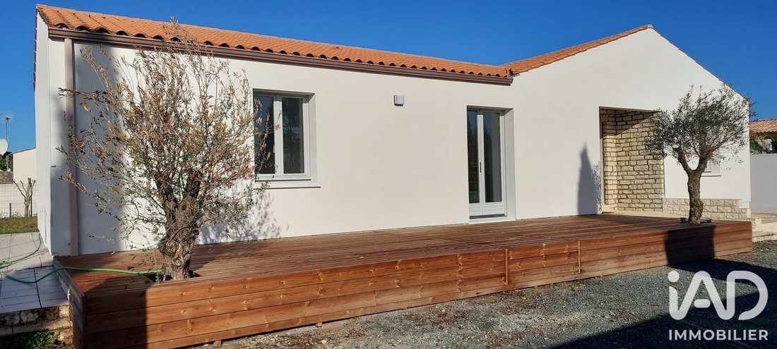 Maison à Saint-Rogatien, Nouvelle-Aquitaine, France 2 - 19130208