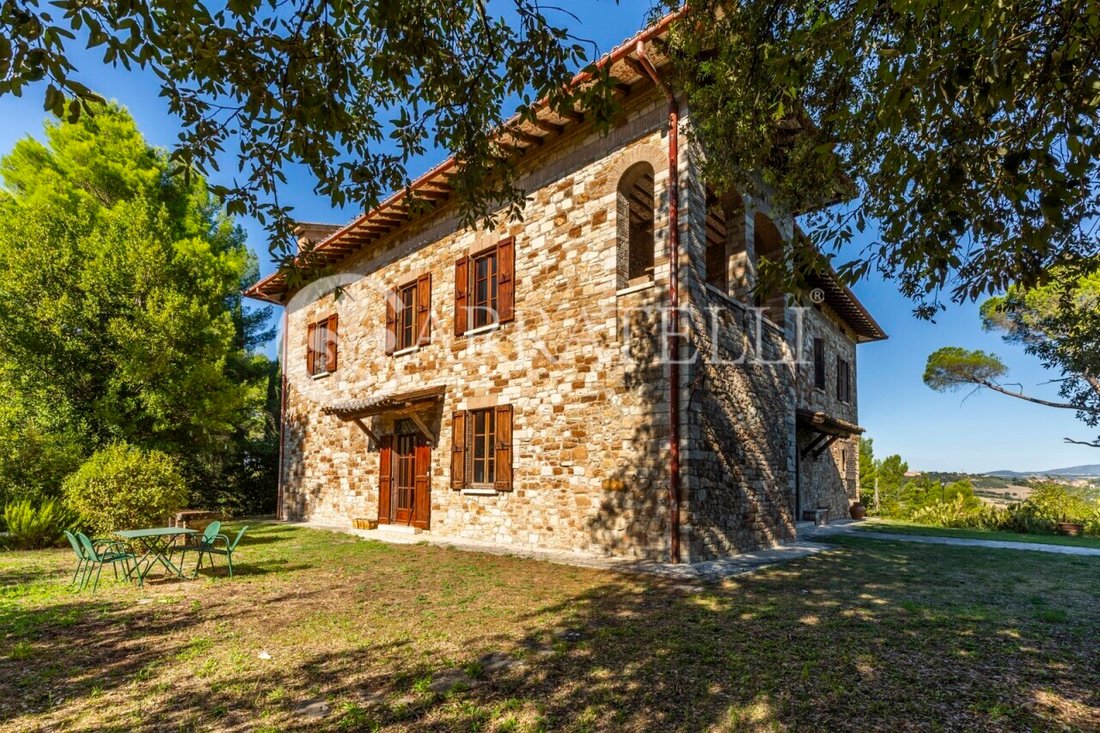 Villa in Todi, Umbria, Italy 5 - 19125085